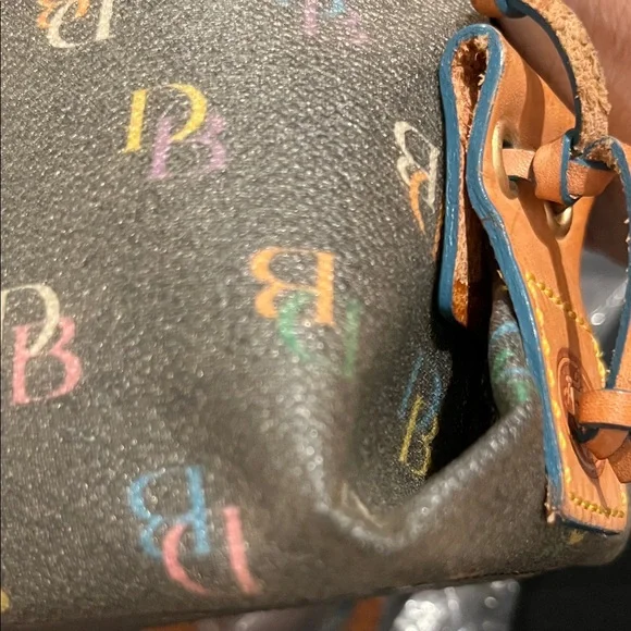 Dooney & Bourke Vintage Brown and Tan Signature Series Collection Shoulder Bag - Picture 15 of 16